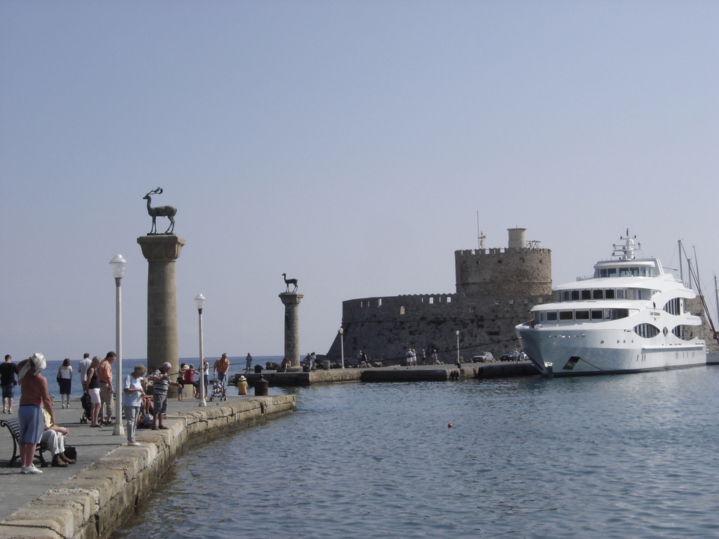 Τουριστική ξενάγηση και από επαγγελματίες ψαράδες