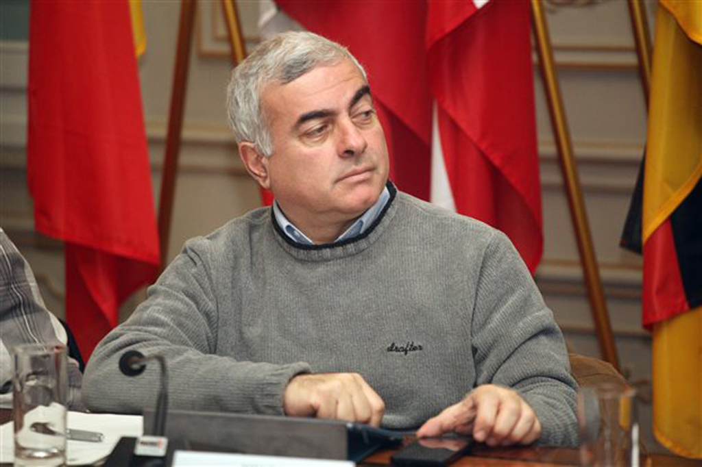 Χρυσόγελος