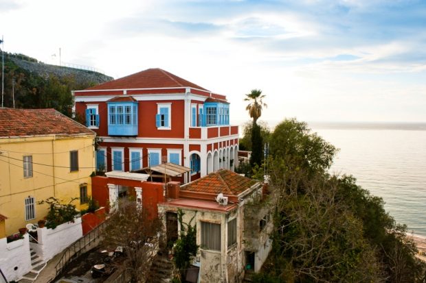 κέντρο συγγραφέων μεταφραστών