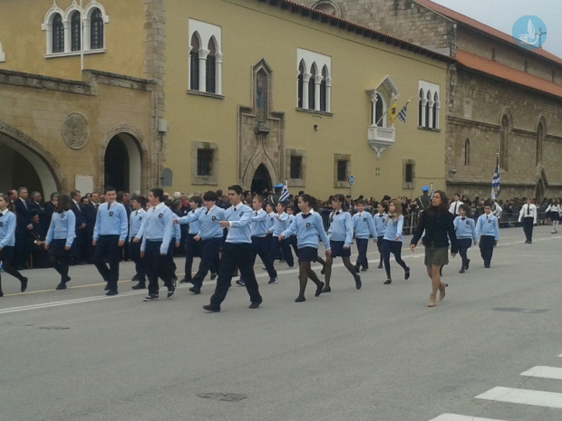 Παρέλαση 7 Μαρτίου 2