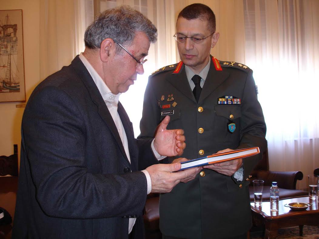 στρατηγοςδημαρ