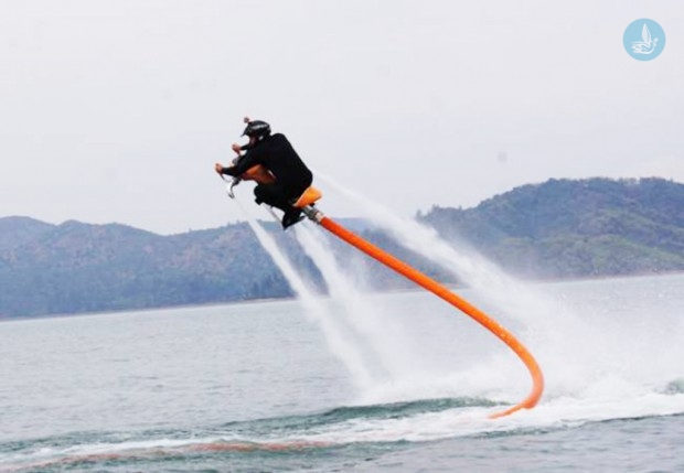 Jetovator