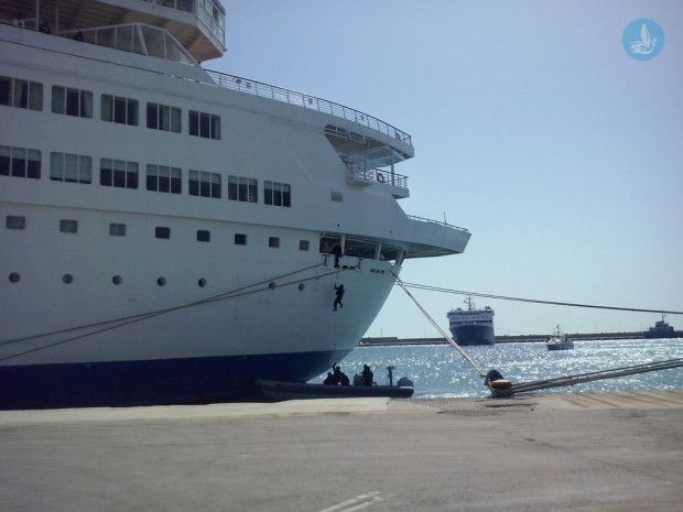 κρουαζιεροπλοιο άσκηση 2