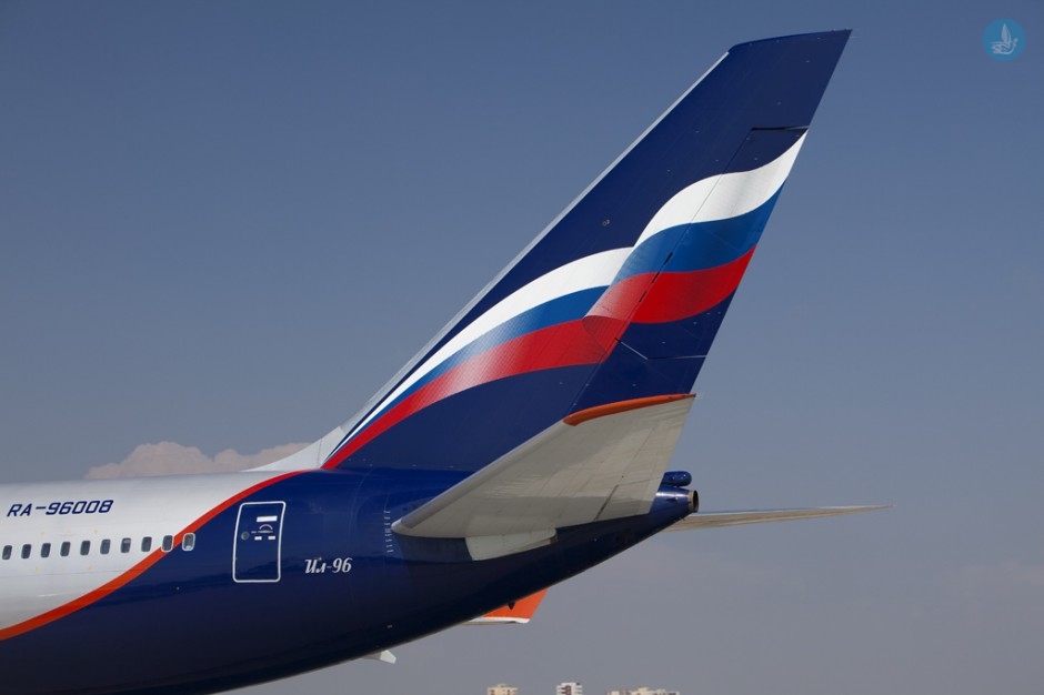 RA-96008_IL96_Aeroflot_tail_(4169168259)