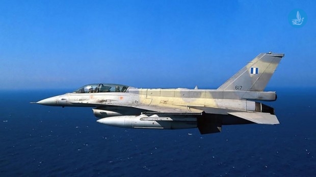 F16
