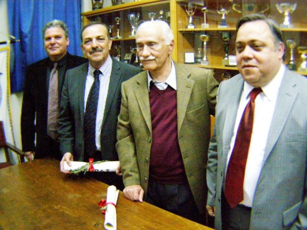 ΔΙΑΓΟΡΑΣ ΓΙΟΡΤΗ 4