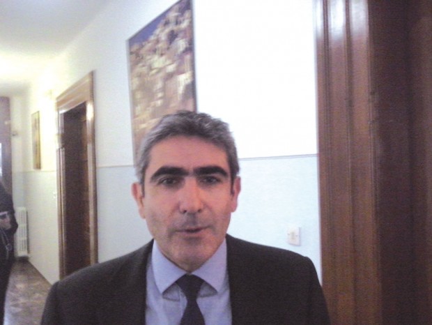νικος μπονης