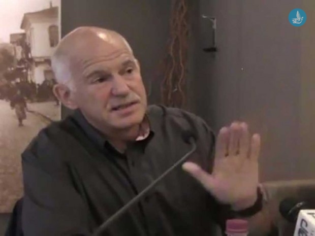 Επεισόδιο Παπανδρέου με δημοσιογράφο: “Εσύ πείνασες Πρόεδρε;” “Εγώ έχω πάει εξορία και έσωσα τη χώρα” (βίντεο)