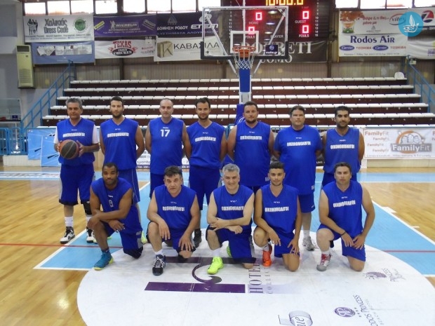ΟΙΚΟΝΟΜΟΛΟΓΟΙ
