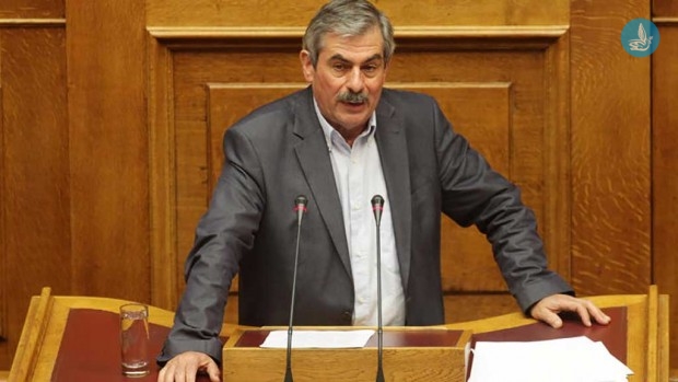 Πετράκος
