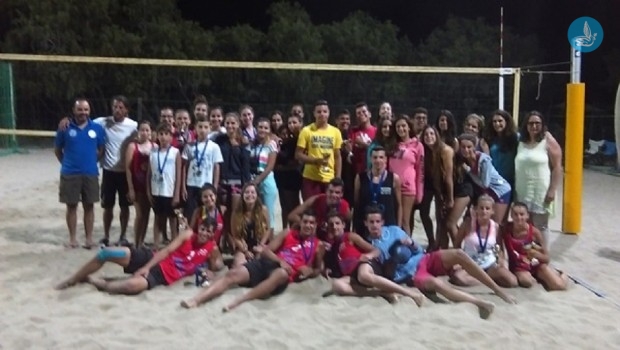BEACH VOLLEY