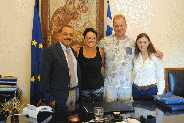 Τιμητικές διακρίσεις σε Repeaters της Ρόδου από τον Δήμο