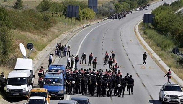 Εβρος μετανάστες