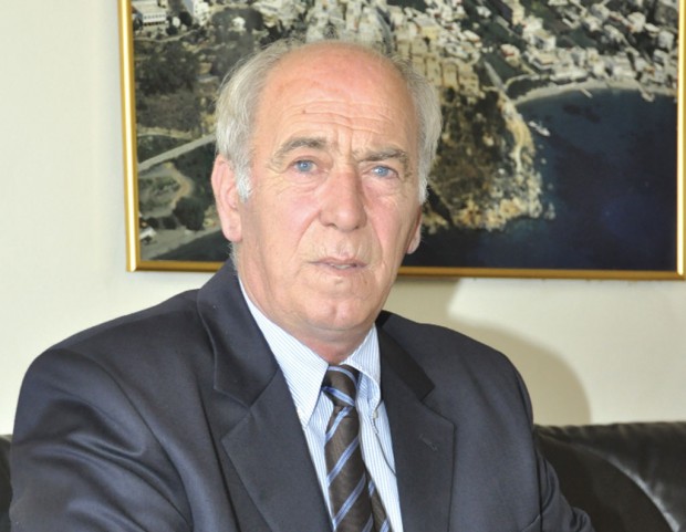 σπανος
