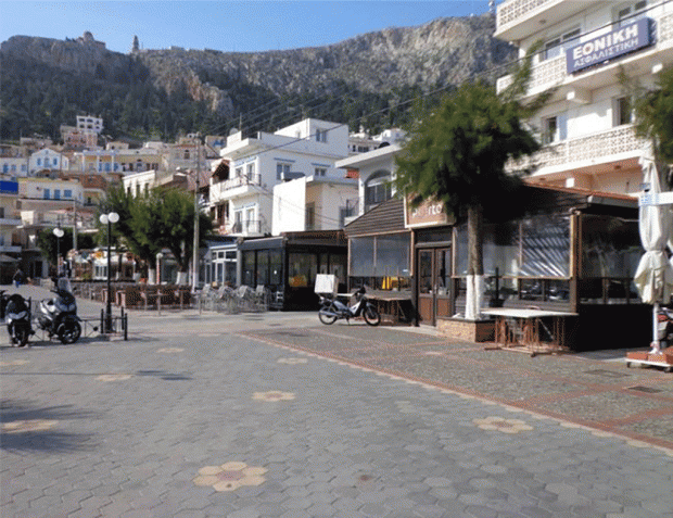 Νέκρωσε η Κεντρική πλατεία της Καλύμνου