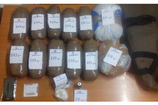 Συνελήφθη 61χρονος για κατοχή και μεταφορά ναρκωτικών με σκοπό τη διακίνηση