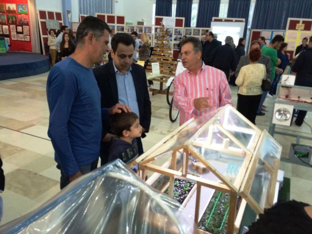 Ο Ν. Σαντορινιός στα εγκαίνια της 4ης Μαθητικής Έκθεσης Έργων του 1ου Εργαστηριακού Κέντρου Ρόδου