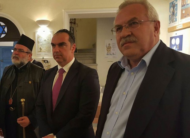 Εγκαινιάστηκε  στην Κω η Έκθεση σκίτσου για το προσφυγικό ‘Το Μετέωρο Βήμα”