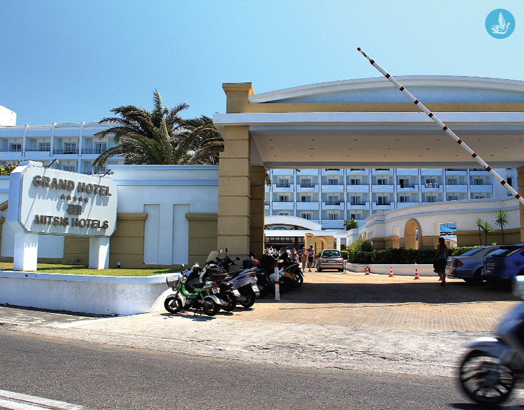 GRAND HOTEL