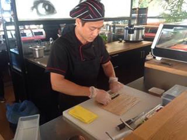 Οξεία φρενίτιδα με το sushi στο Θέρμαι
