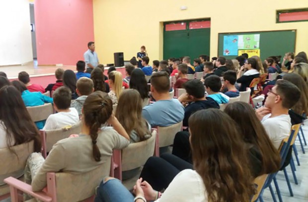 Πρόγραμμα προσομοίωσης Δημοτικού Συμβουλίου στο Γυμνάσιο Αφάντου