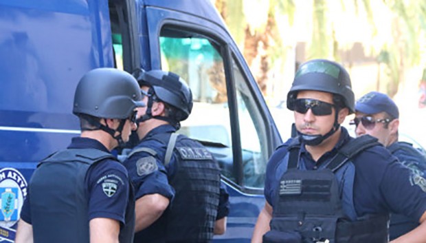 Το αρχηγείο της ΕΛ.ΑΣ. στέλνει εκτάκτως ΟΠΚΕ σε Κω, Σάμο και Χίο