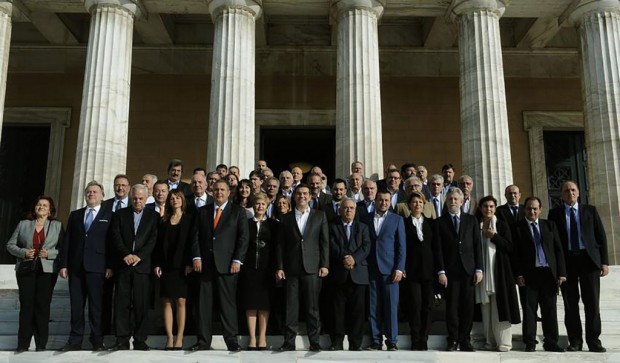 Τελετές παράδοσης – παραλαβής στα υπουργεία