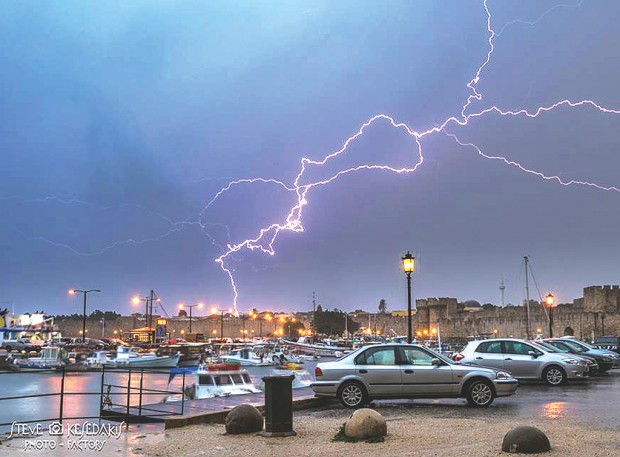 Ελάχιστα τα προβλήματα  παρά τον τεράστιο όγκο νερού