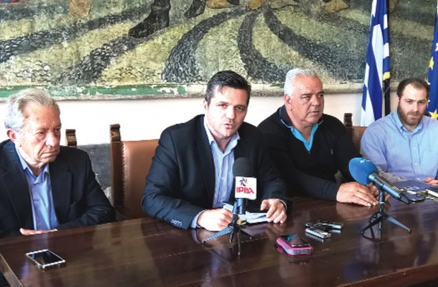 Μειώνονται επικινδύνως τα αποθέματα νερού!!