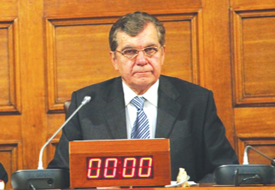 ΚΡΕΜΑΣΤΙΝΟΣ Δ