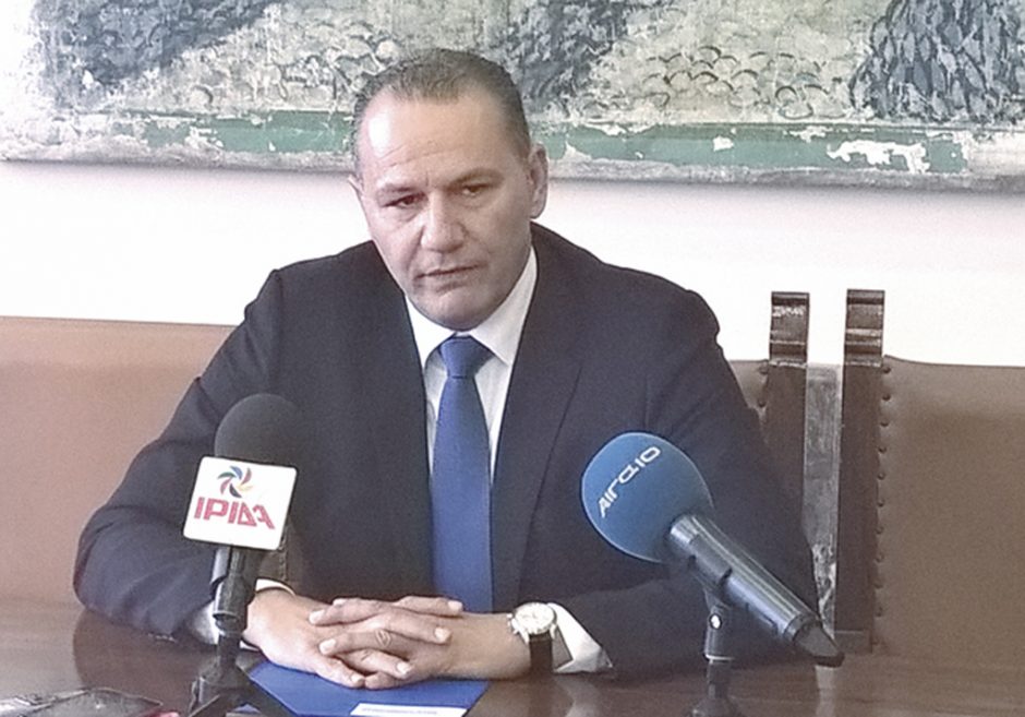 ΠΑΥΛΟΣ ΜΠΑΚΙΡΗΣ