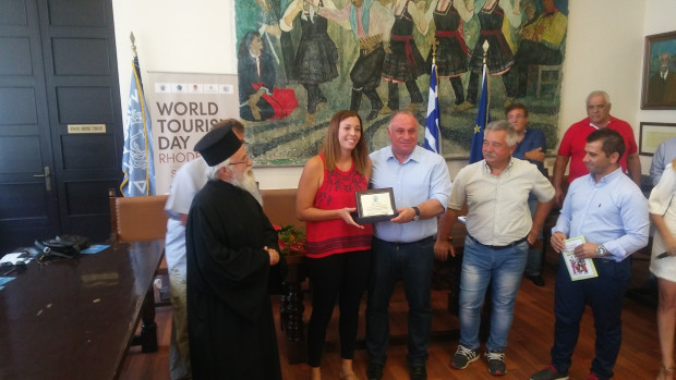 ΔΗΜΗΤΡΑ ΜΕΛΛΙΝΗ