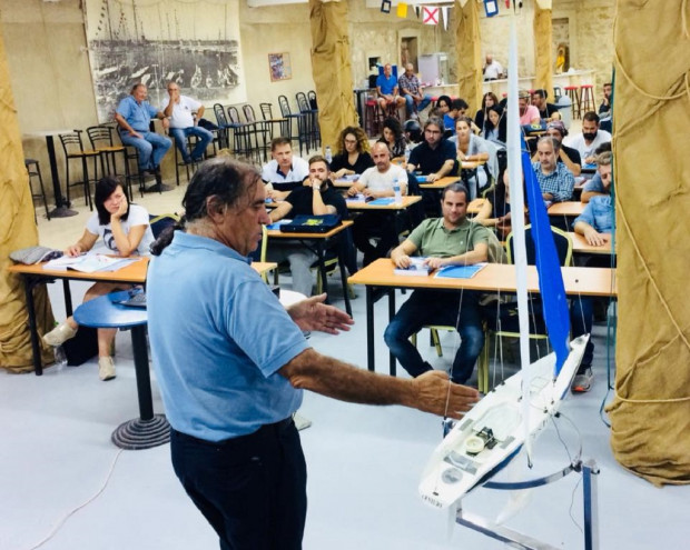 ΙΣΤΙΟΠΛΟΙΑ ΣΧΟΛΗ ΑΣΙΑΘΡ