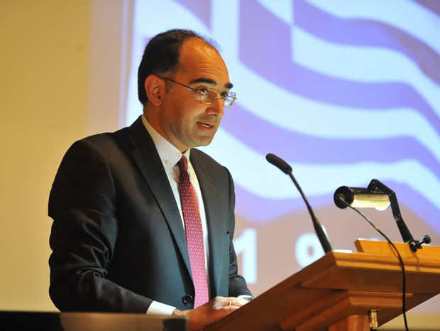 Κώστας Μπιζάς 