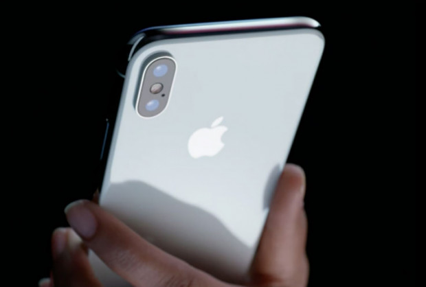 iPhone X