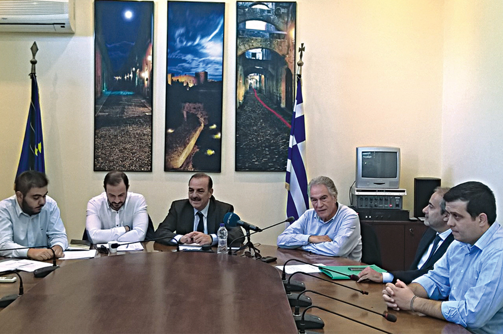 ΚΕΝΤΡΟΑΡΙΣΤΕΡΑ ΣΥΝΕΝΤΕΥΞΗ ΤΥΠΟΥ