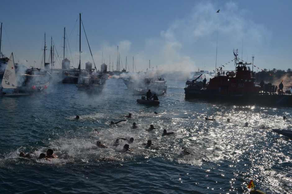 ΘΕΟΦΑΝΕΙΑ ΜΑΝΤΡΑΚΙ