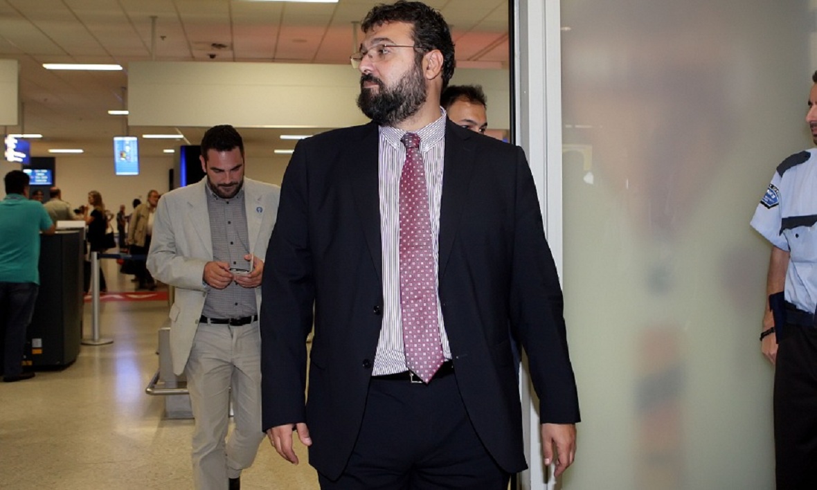 ÁÖÉÎÇ ÔÇÓ ÅÈÍÉÊÇÓ ÁÍÄÑÙÍ ÁÐÏ ÔÇÍ ÊÙÍÓÔÁÍÔÉÍÏÕÐÏËÇ