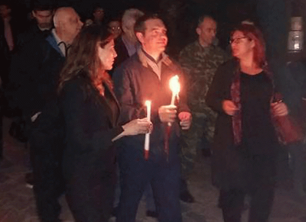 Ο Πρωθυπουργός στην Ακολουθία του Επιταφίου (φωτο)