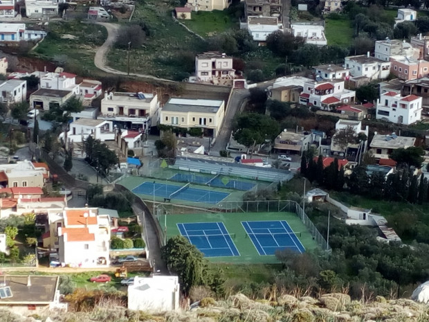 ΚΑΛΥΜΝΟΣ ΤΕΝΙΣ