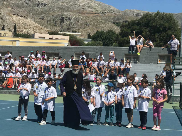 ΤΕΝΙΣ ΚΑΛΥΜΝΟΣ