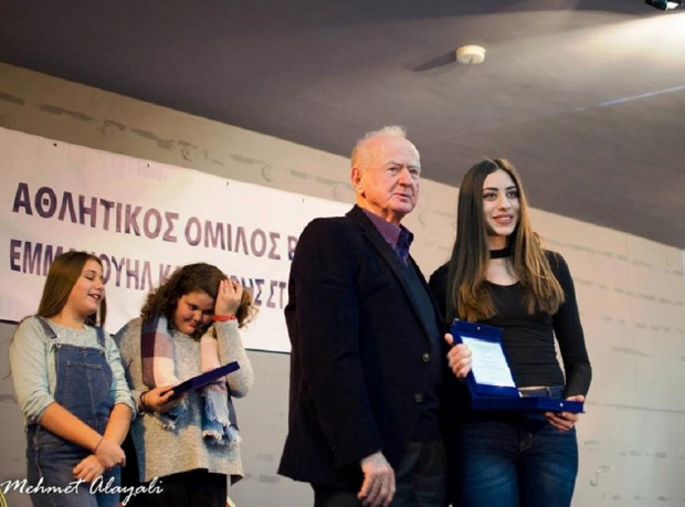 ΔΕΣΠΟΙΝΑ ΜΑΝΩΛΑ