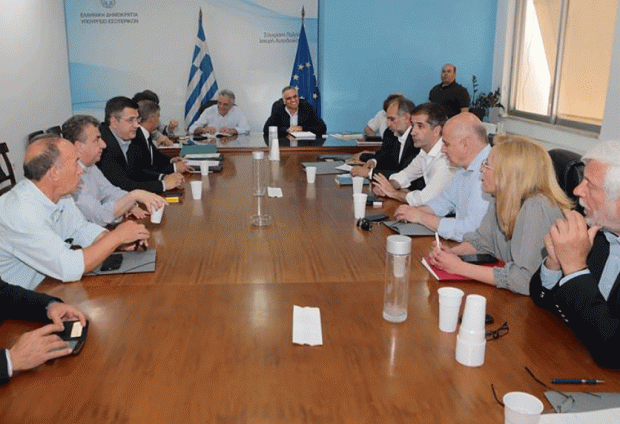 Αλλαγές στον «Κλεισθένη» ανακοίνωσε στους περιφερειάρχες ο Σκουρλέτης-Μπακογιάννης: Διάλογος παρωδία με τον κ. Σκουρλέτη