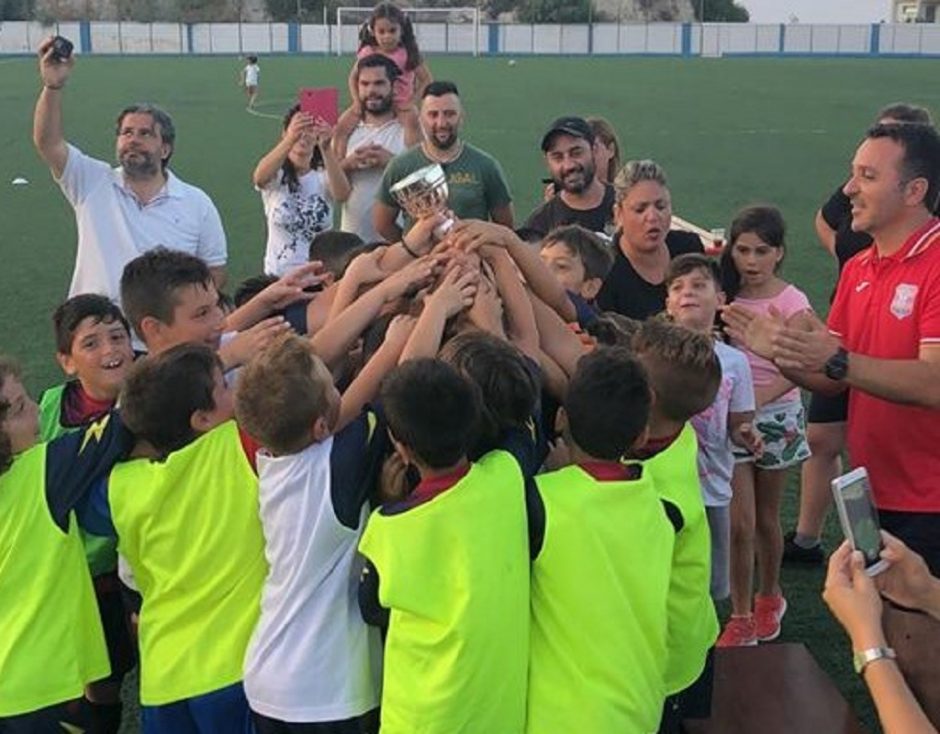 ΔΙΑΓΟΡΑΣ (2)