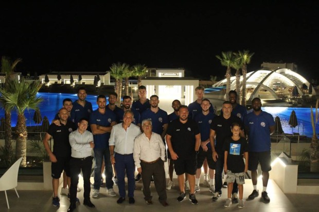 ΔΕΙΠΝΟ ΧΑΤΖΗΛΑΖΑΡΟΥ