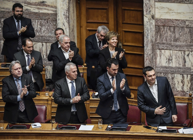 Τι γράφουν τα ξένα ΜΜΕ για την ψήφο εμπιστοσύνης της ελληνικής κυβέρνησης