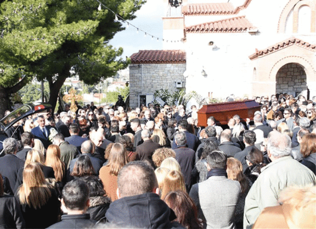 Θέμος Αναστασιάδης: Πλήθος κόσμου στο τελευταίο αντίο