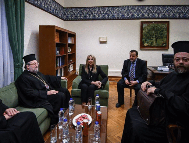 Με αντιπροσωπεία του Οικουμενικού Πατριαρχείου συναντήθηκε η Φώφη Γεννηματά