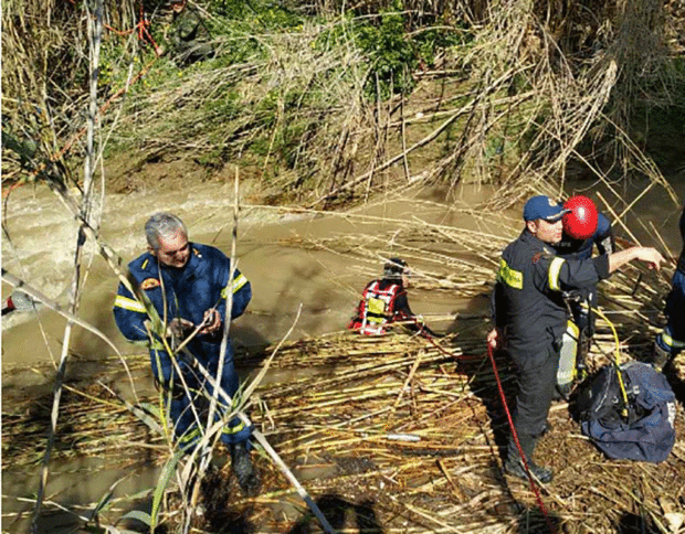 Εντοπίστηκε το αυτοκίνητο των αγνοούμενων στην Κρήτη – Εντοπίστηκαν 4 σοροί