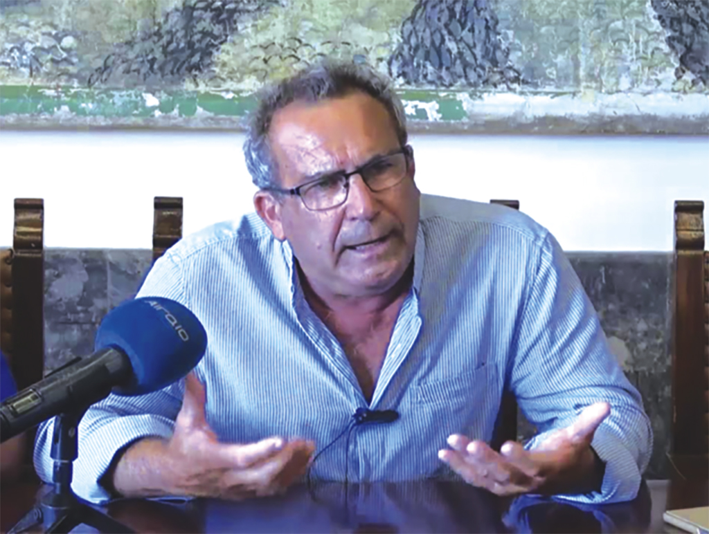 θεοδοσης καστανιδης